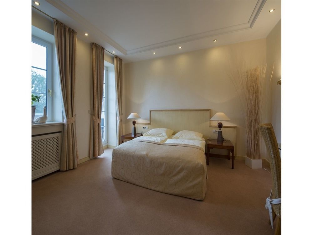 เอนเทนทูร์ม-โฮเทล อุนด์ อีเวนท์โลเคชั่น Hotel ชไตน์ฮาเกน ภายนอก รูปภาพ