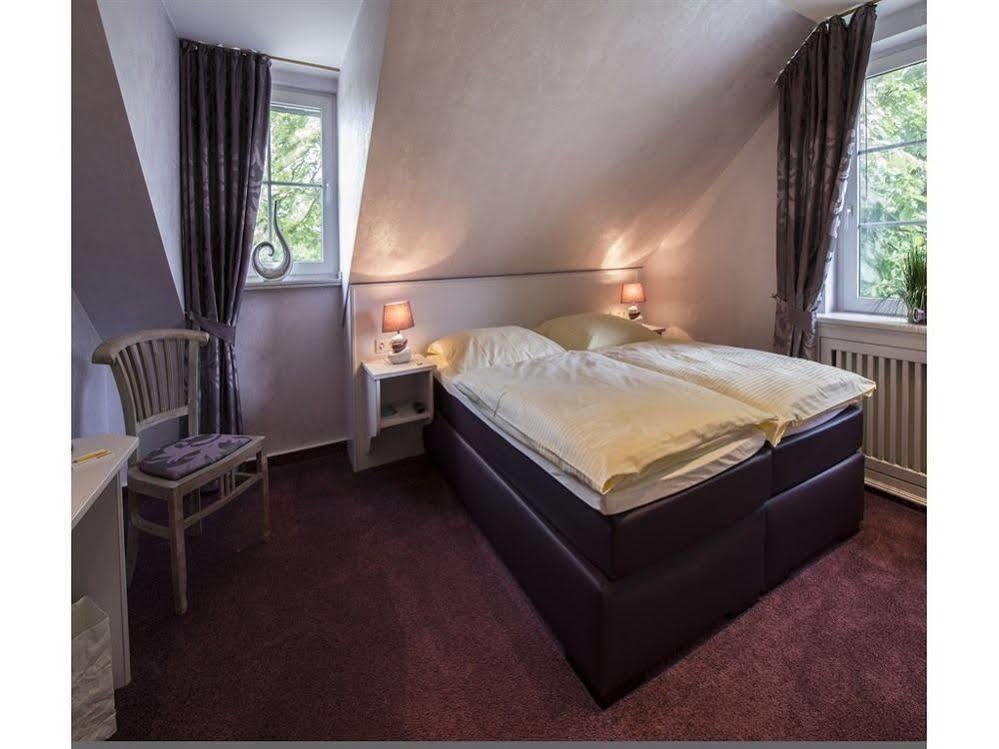 เอนเทนทูร์ม-โฮเทล อุนด์ อีเวนท์โลเคชั่น Hotel ชไตน์ฮาเกน ภายนอก รูปภาพ